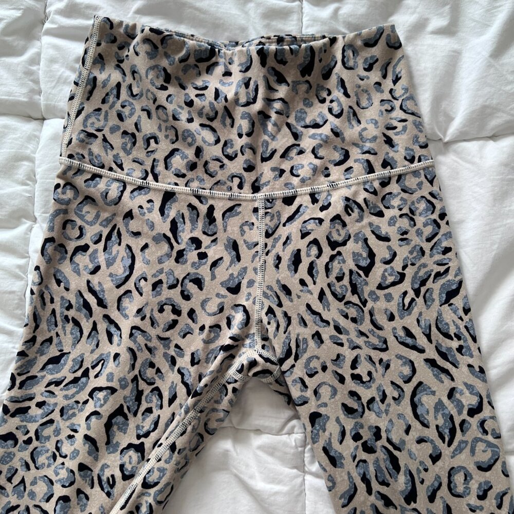 Anthropologie Women's Varley Century Leopard Print Leggings - Picture 7 of 11